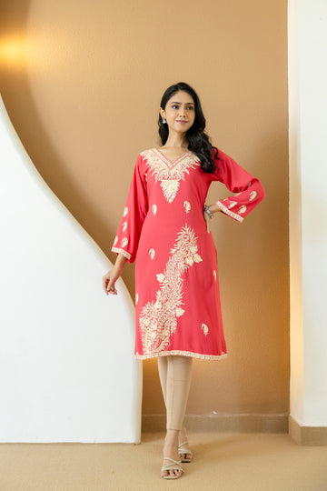 TOK Aari Embroidered Cotton Solid Women's Long Kurta - Pink