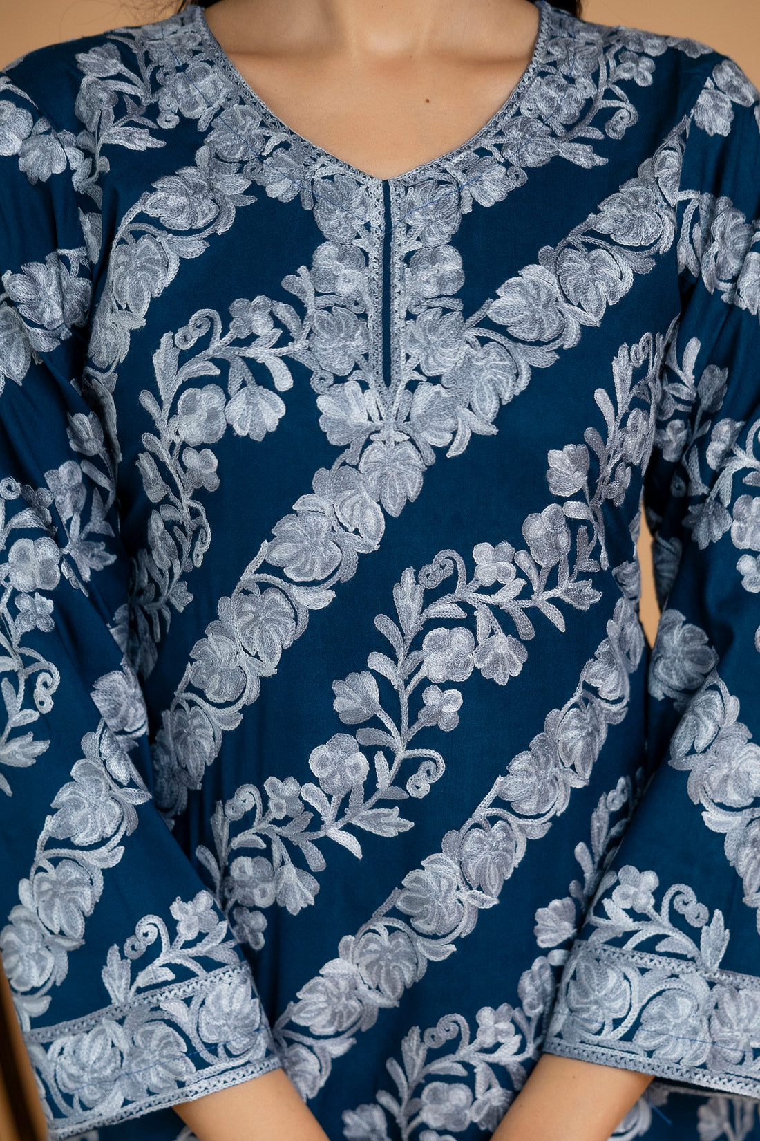 TOK Aari Embroidered Cotton Solid Women's Short Kurta - Blue