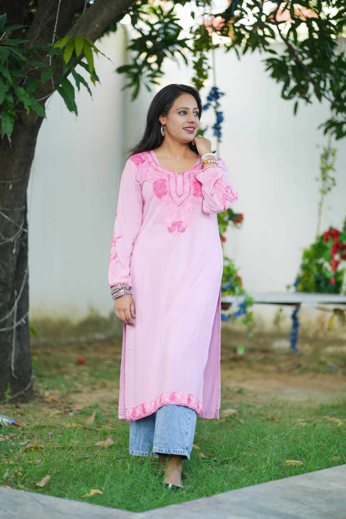 TOK Aari Embroidered Cotton Solid Women's Long Kurta - Pastel Pink