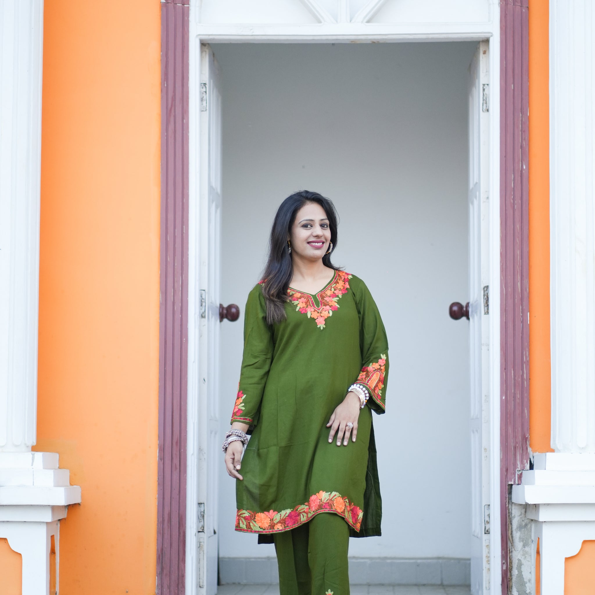TOK Aari Embroidered Cotton Solid Women's 2PC Co-ord Set - Olive Green