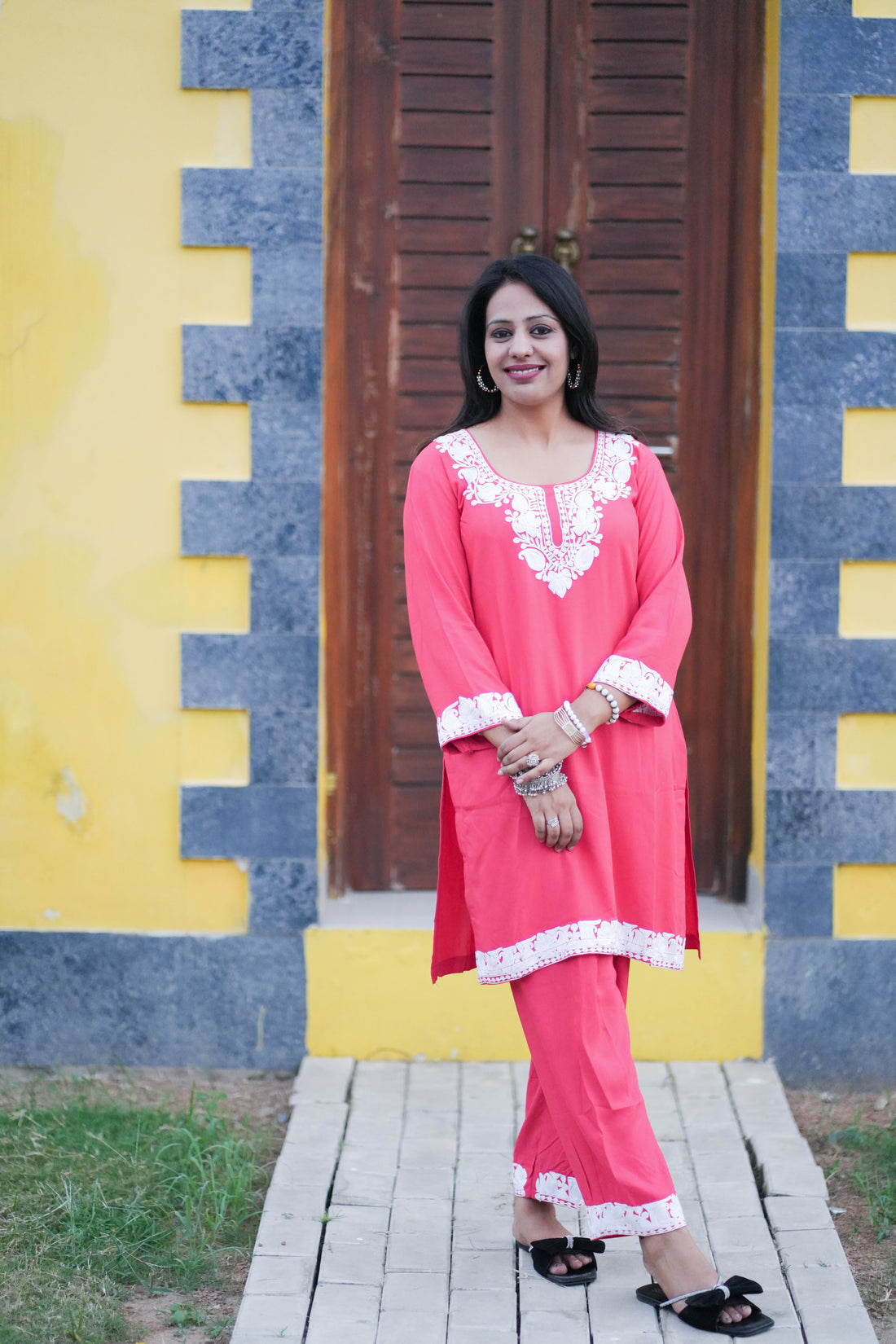 TOK Aari Embroidered Cotton Solid Women's 2PC Co-ord Set - Pink