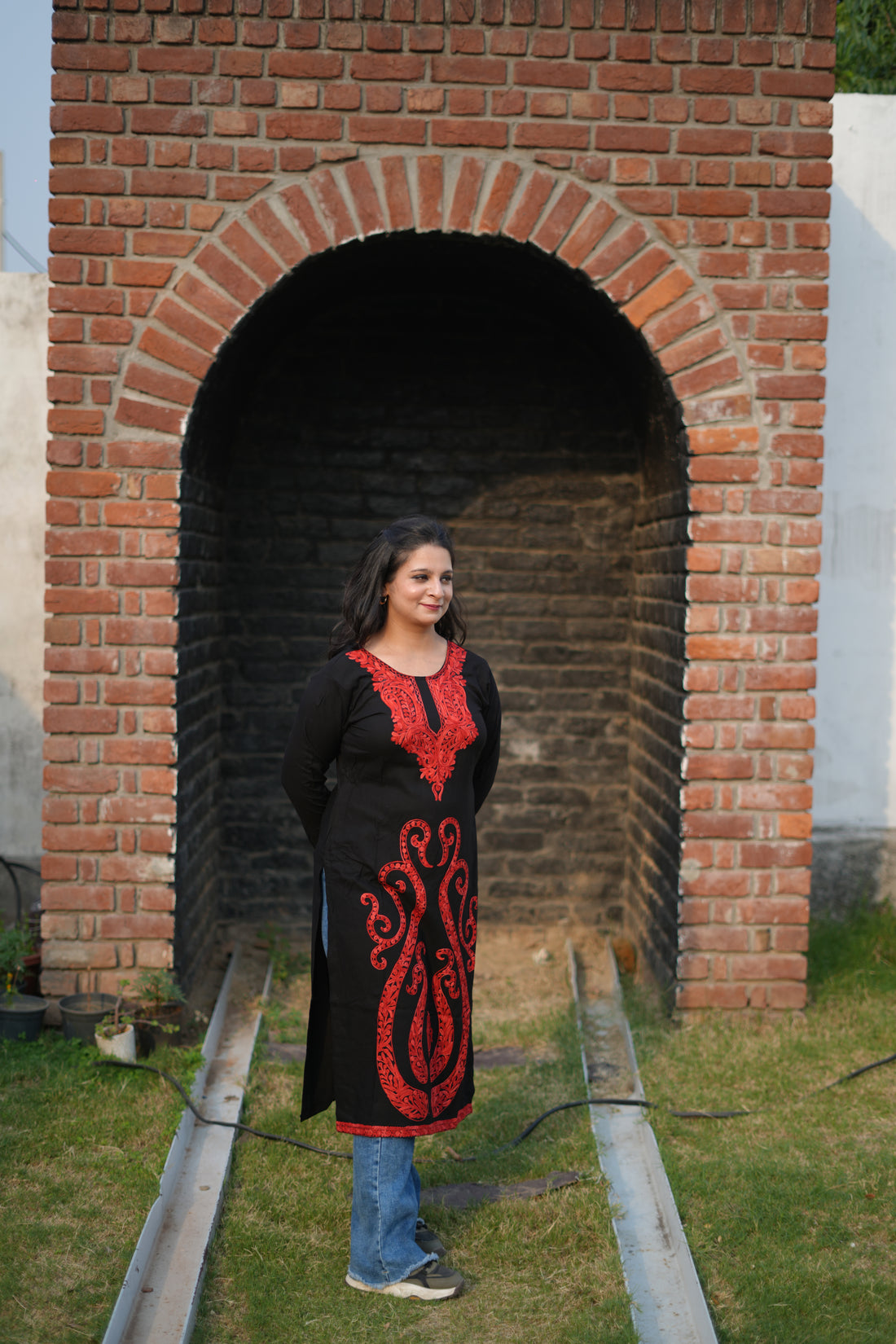 TOK Aari Embroidered Cotton Solid Women's Long Kurta - Black